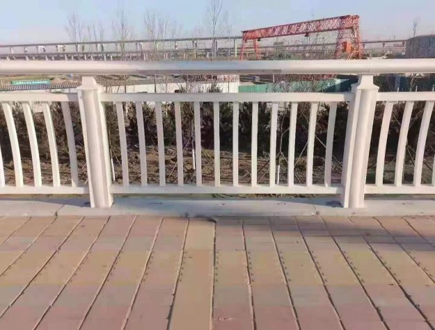 西宁铝合金护栏_西宁桥梁防撞护栏厂家
